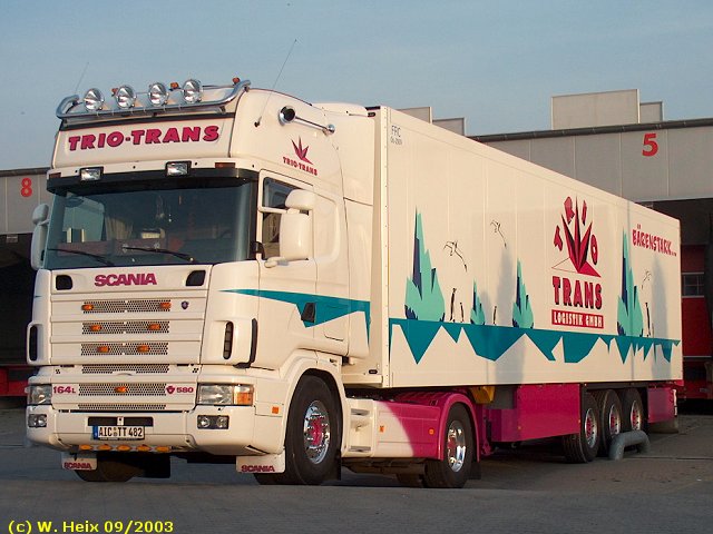 Scania-164-L-580-KUEKOSZ-TrioTrans-1[1].jpg